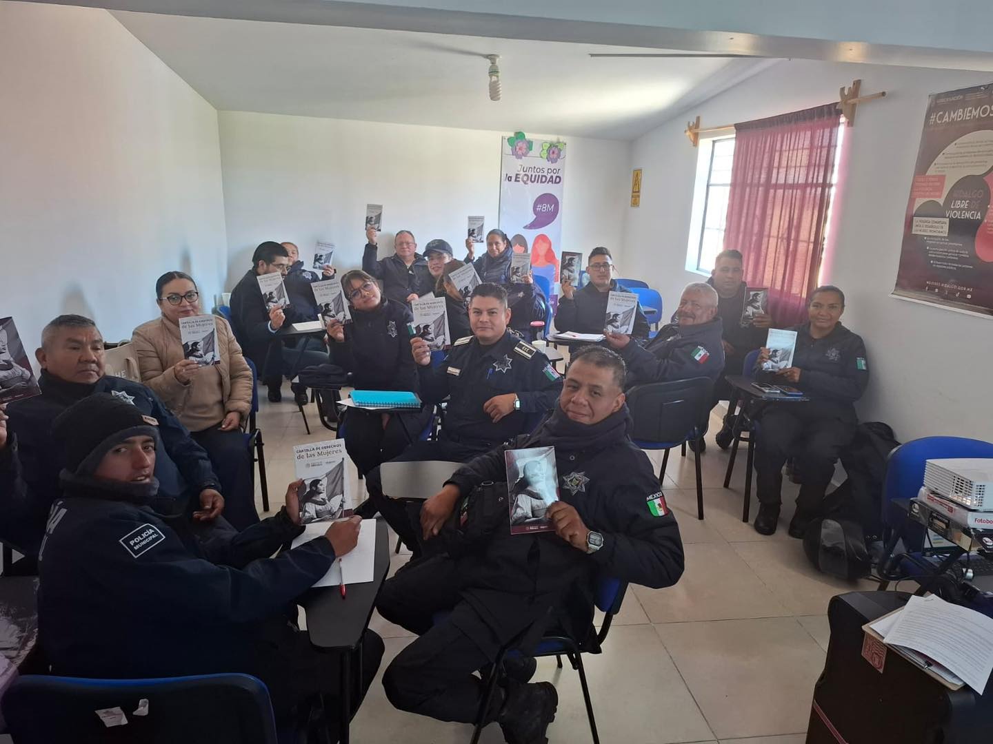 CAPACITAN A POLICÍAS DE CUAUTEPEC PARA ATENDER A MUJERES VÍCTIMAS DE VIOLENCIA