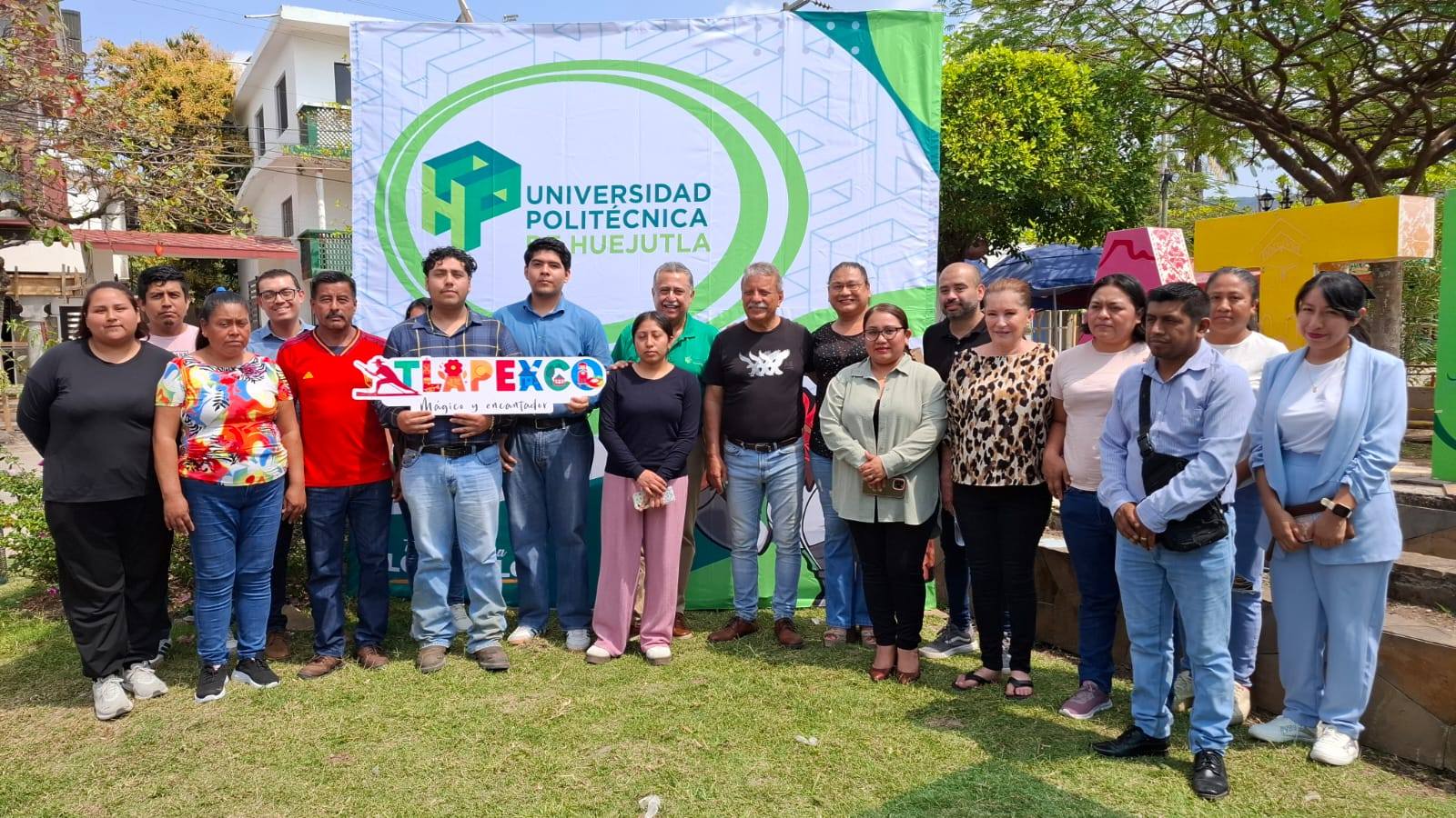 INSTALAN PRIMERA BANCA SOLAR EN ATLAPEXCO PARA IMPULSAR ENERGÍA LIMPIA