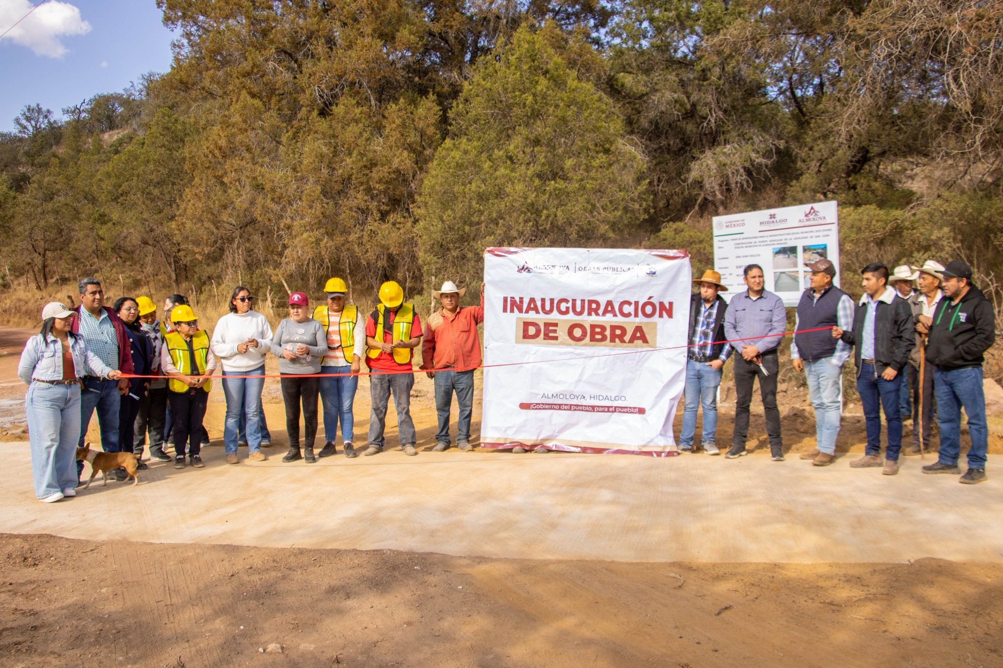 Inauguran puente vehicular en la comunidad de La Violeta, Almoloya