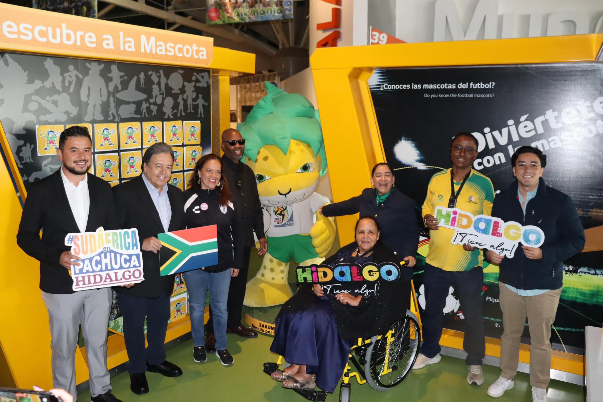 EMBAJADORA DE SUDÁFRICA VISITA EL CENTRO INTERACTIVO MUNDO FÚTBOL EN HIDALGO